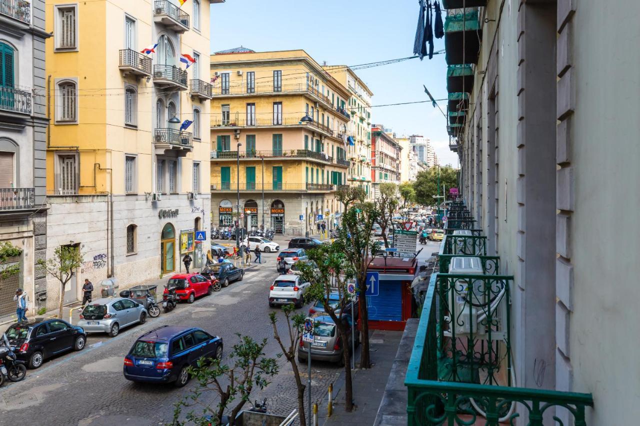 Central Station Family Apartment By Wonderful Italy Naples Extérieur photo